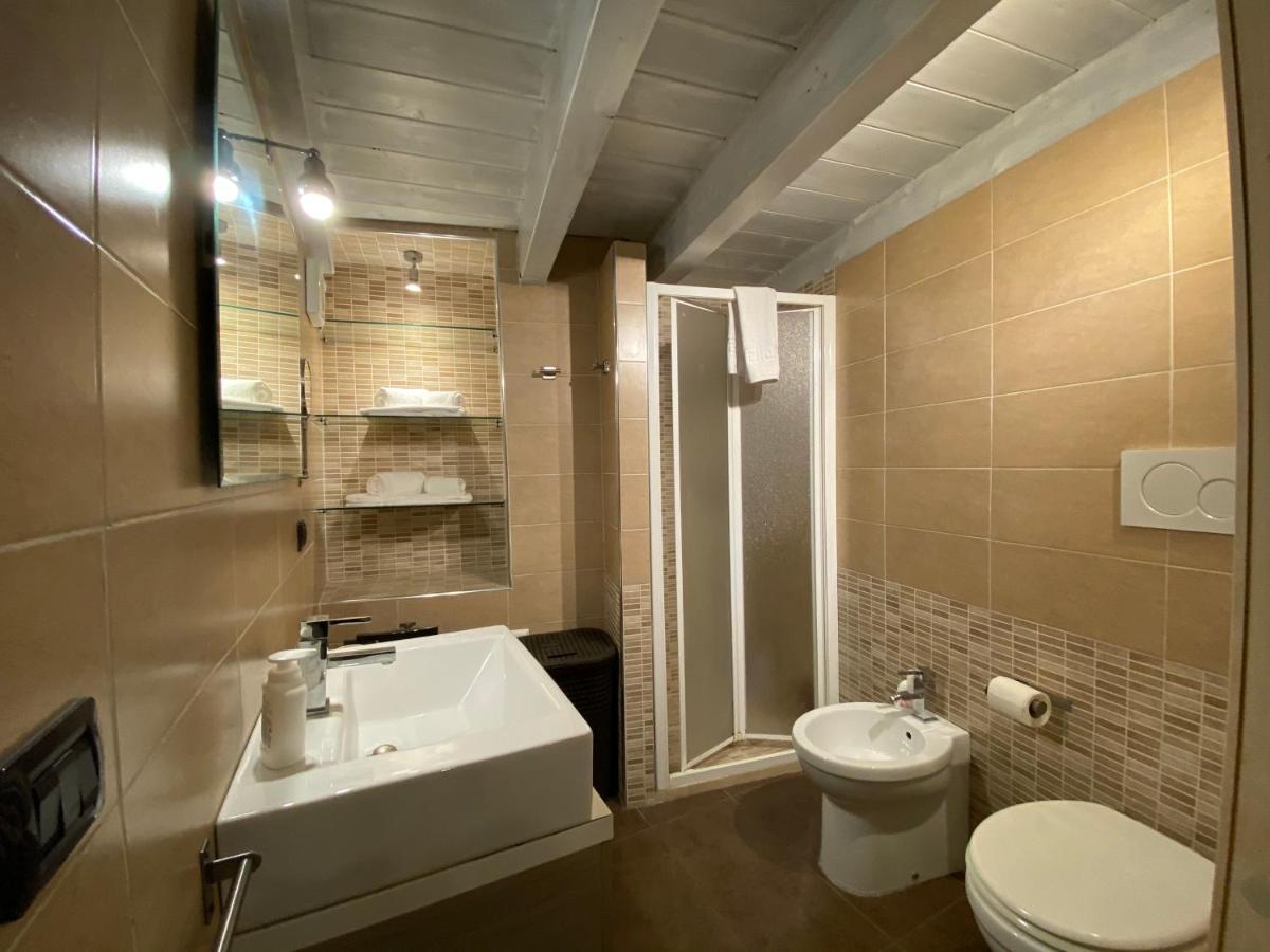 B&B Isola Dello Stampatore Lecce Exterior foto