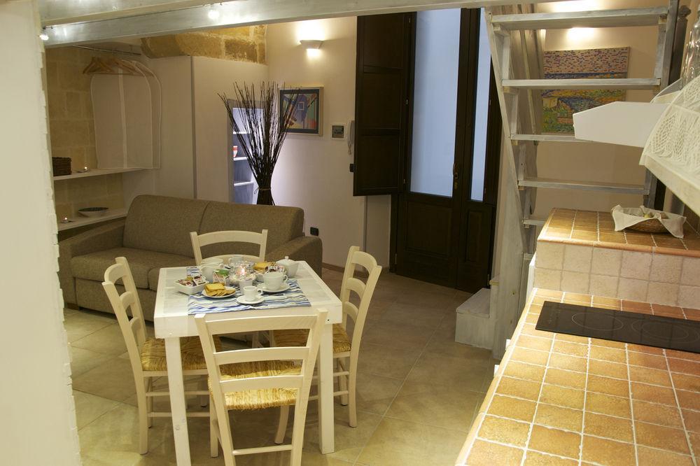 B&B Isola Dello Stampatore Lecce Exterior foto