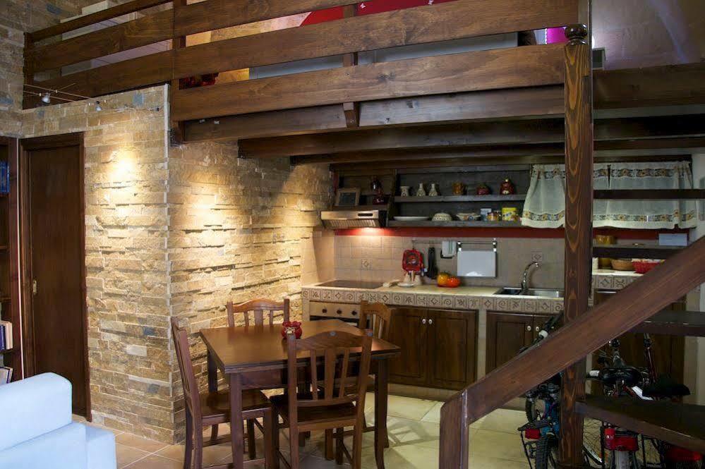 B&B Isola Dello Stampatore Lecce Exterior foto